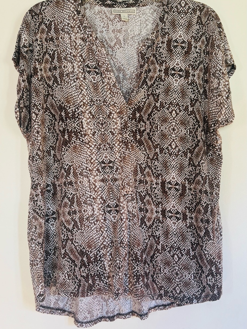 Dana Buchman Brown Cream Snake-Print Short Sleeve V-Neck Blouse
